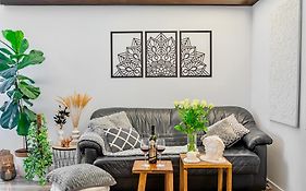 Natural-Style Apartment In The Centre Of Bratislava